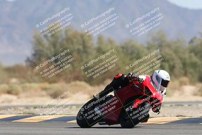 media/Oct-13-2025-Moto Forza (Mon) [[a66d839500]]/2-A Group/Session 4 Turn 7/